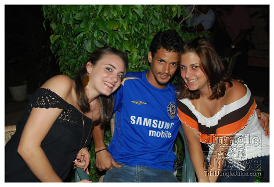 03_seductive_saturdays_apr11-022