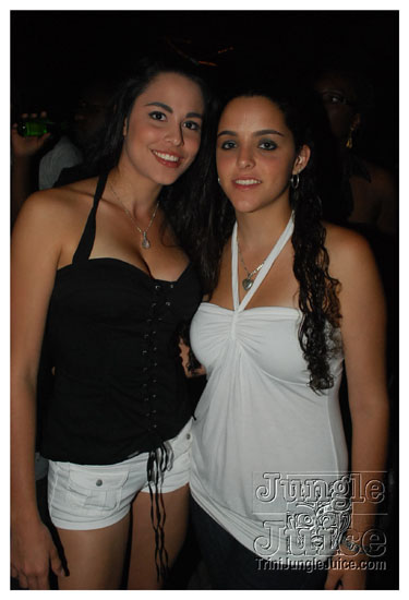 03_seductive_saturdays_apr11-054