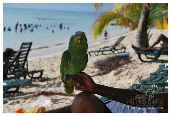 04_bubble_up_foam_party_apr12-007