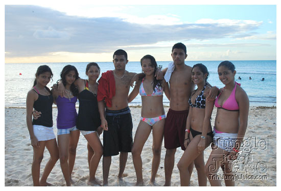 04_bubble_up_foam_party_apr12-018