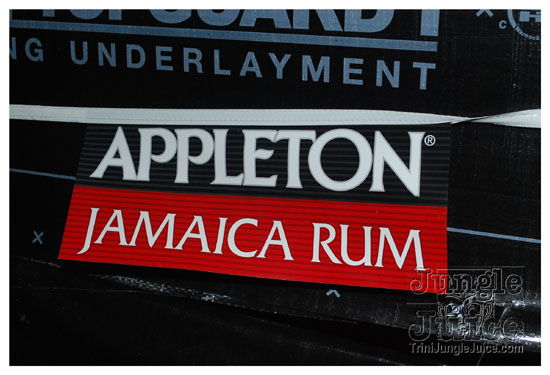 04_bubble_up_foam_party_apr12-029