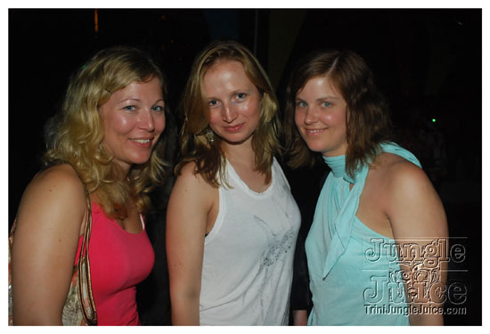 04_bubble_up_foam_party_apr12-051