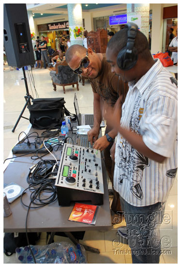 cool_and_karm_jun6-032