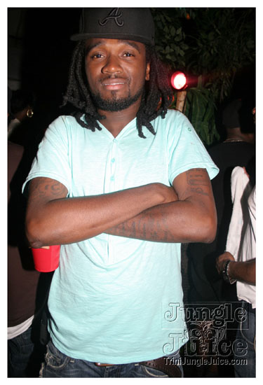 cribs_lost_in_jungle_jun21-033