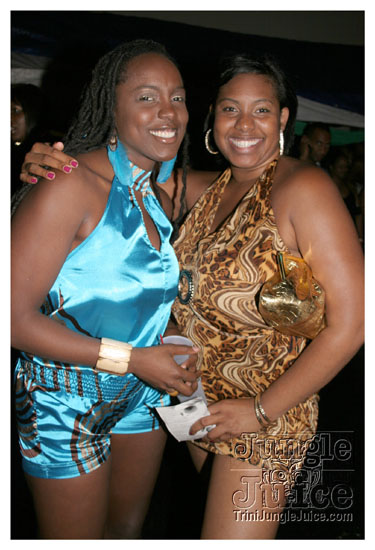 cribs_lost_in_jungle_jun21-163