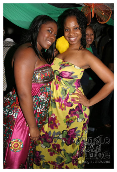 cribs_lost_in_jungle_jun21-170