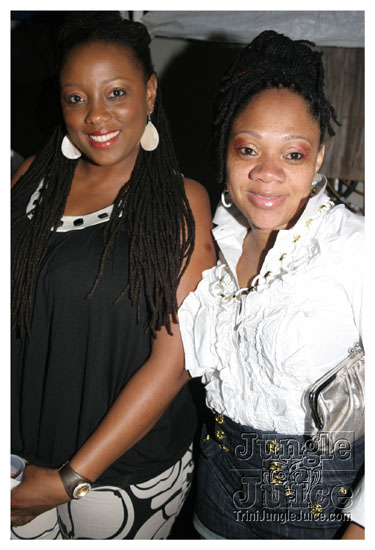 cribs_lost_in_jungle_jun21-173