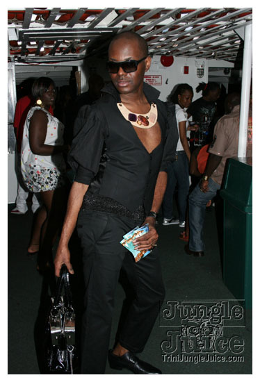 crix_annual_boat_ride_june7-041