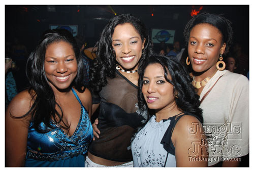 de_warm_up_session_2009-045