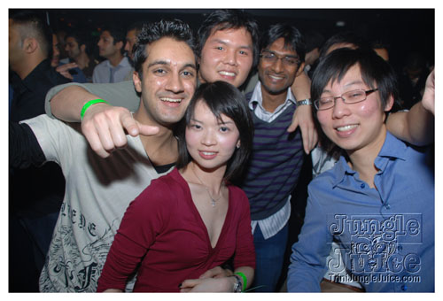 de_warm_up_session_2009-061