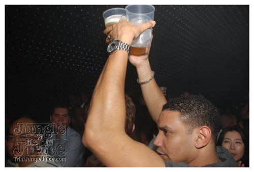 de_warm_up_session_2009-072