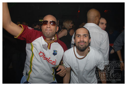 de_warm_up_session_2009-183