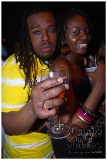 destra_and_friends_live_apr25-010