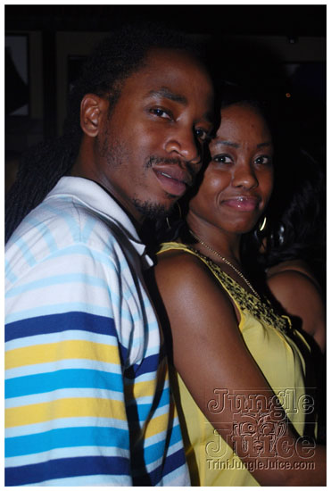 destra_and_friends_live_apr25-014