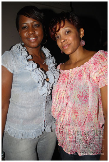 destra_and_friends_live_apr25-037