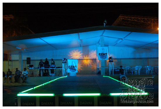 dream_team_2010_launch-001