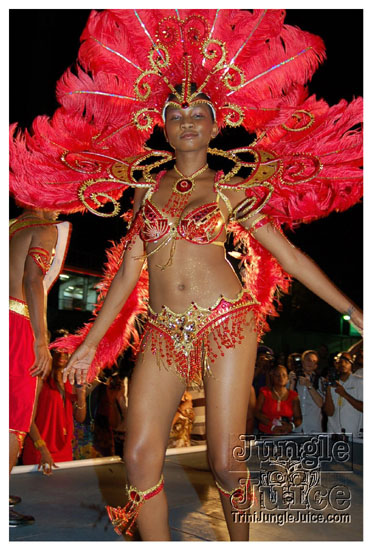 dream_team_2010_launch-107