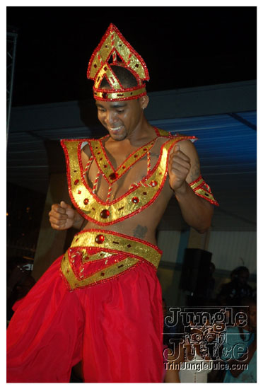 dream_team_2010_launch-110