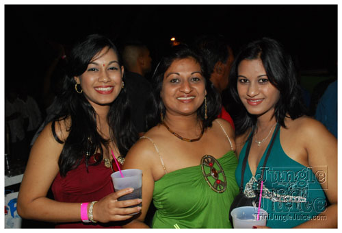 ease_d_squeeze_feb7-002