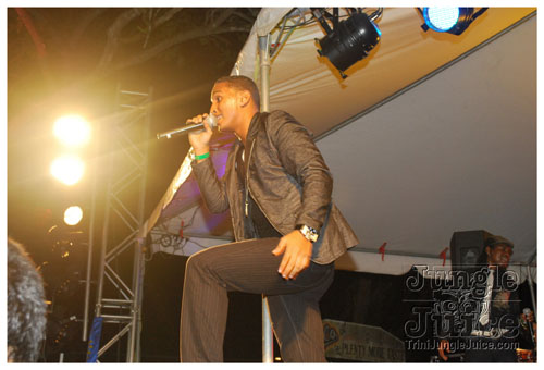 ease_d_squeeze_feb7-043