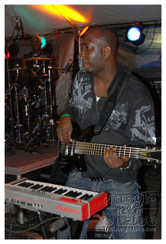 ease_d_squeeze_feb7-055