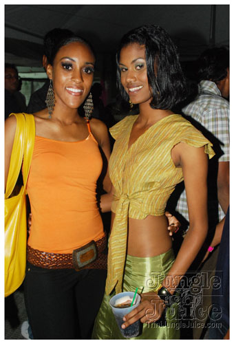 ease_d_squeeze_feb7-094