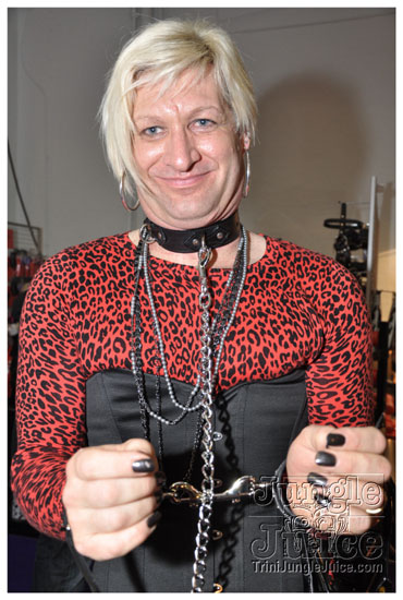 erotica_2009_nov21-023