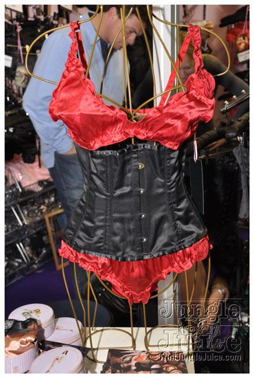 erotica_2009_nov21-038