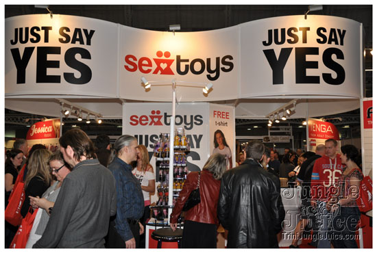 erotica_2009_nov22-104