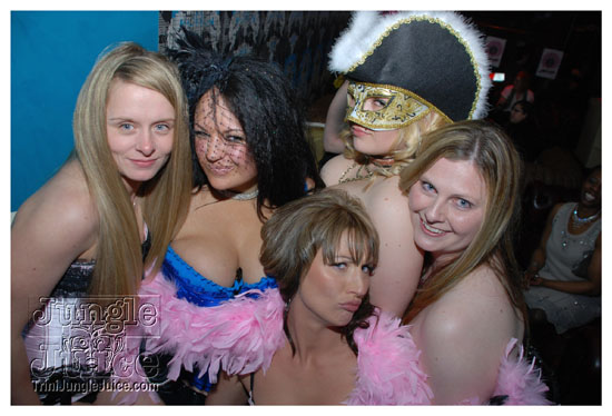 eyes_wide_shut_burlesque_apr25-022