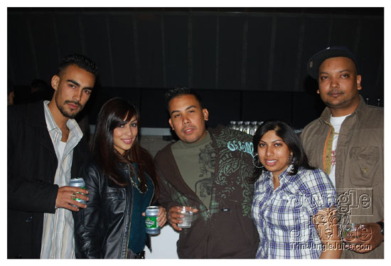 fayann_bunji_benjai_may16-027