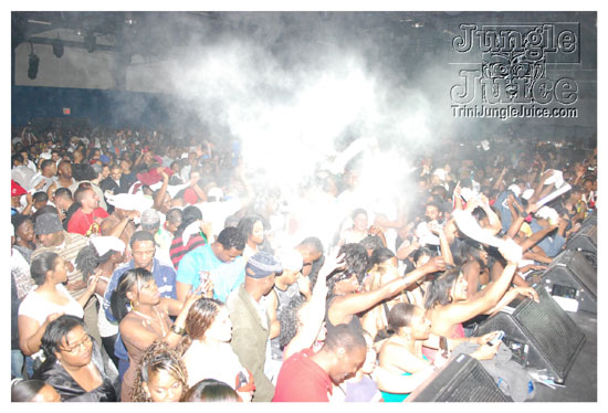 fayann_bunji_benjai_may16-079