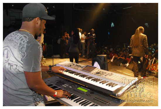 fayann_bunji_benjai_may16-096