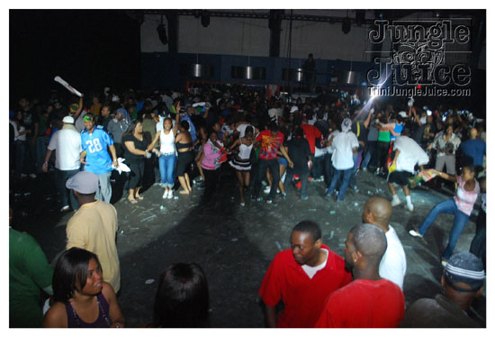 fayann_bunji_benjai_may16-108