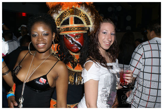 fayann_lyons_live_may24-005