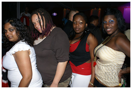 fayann_lyons_live_may24-013