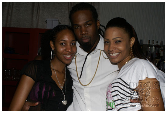 fayann_lyons_live_may24-050