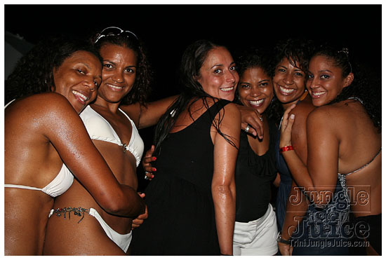 frenchmen_4play_2009_oct18-030