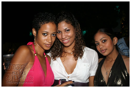 frenchmen_4play_2009_oct18-033