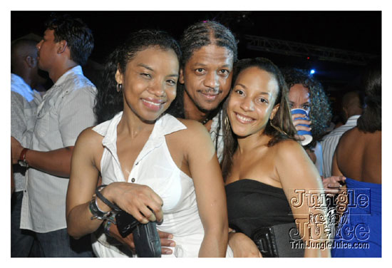 frenchmen_bazodee_apr18-118