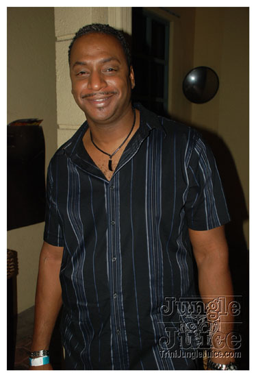 friends_feat_benjai_jun6-019