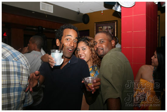 friends_feat_benjai_jun6-037