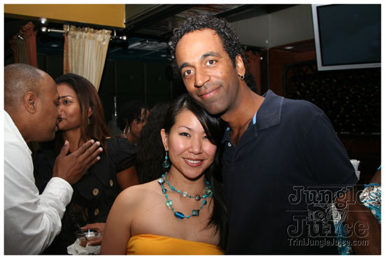 friends_feat_benjai_jun6-047