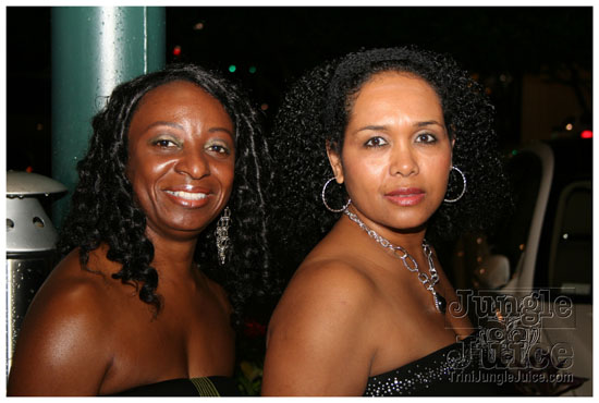 friends_feat_benjai_jun6-048