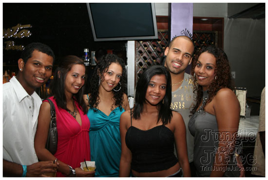 friends_feat_benjai_jun6-053