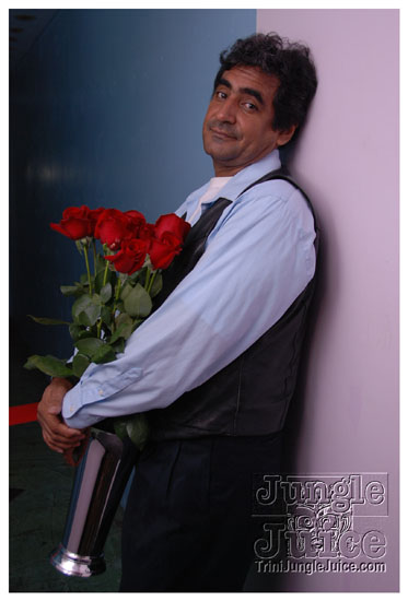 friends_miami_carnival_2009-041