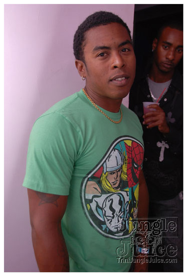 friends_miami_carnival_2009-043