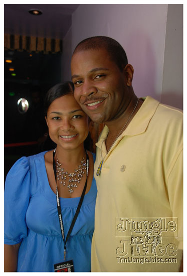 friends_miami_carnival_2009-045