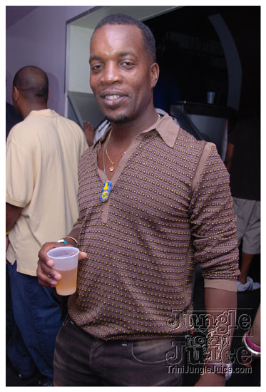 friends_miami_carnival_2009-047