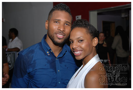 friends_miami_carnival_2009-071